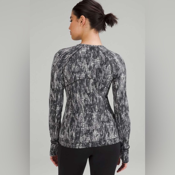 Lululemon Its Rulu Run Long Sleeve Shirt. Size 8. Release 2022. - Picture 2 of 11
